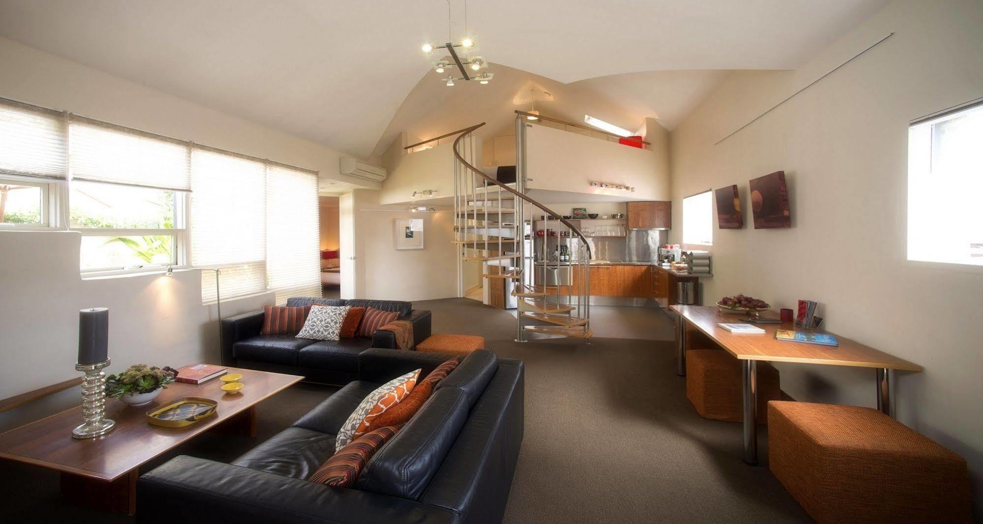 Twofourtwo Boutique Apartments Launceston Eksteriør bilde