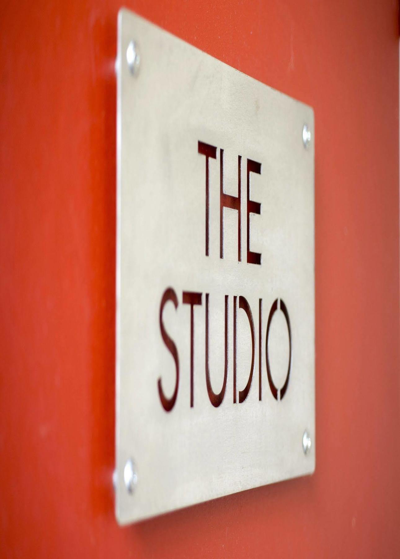 Twofourtwo Boutique Apartments Launceston Eksteriør bilde